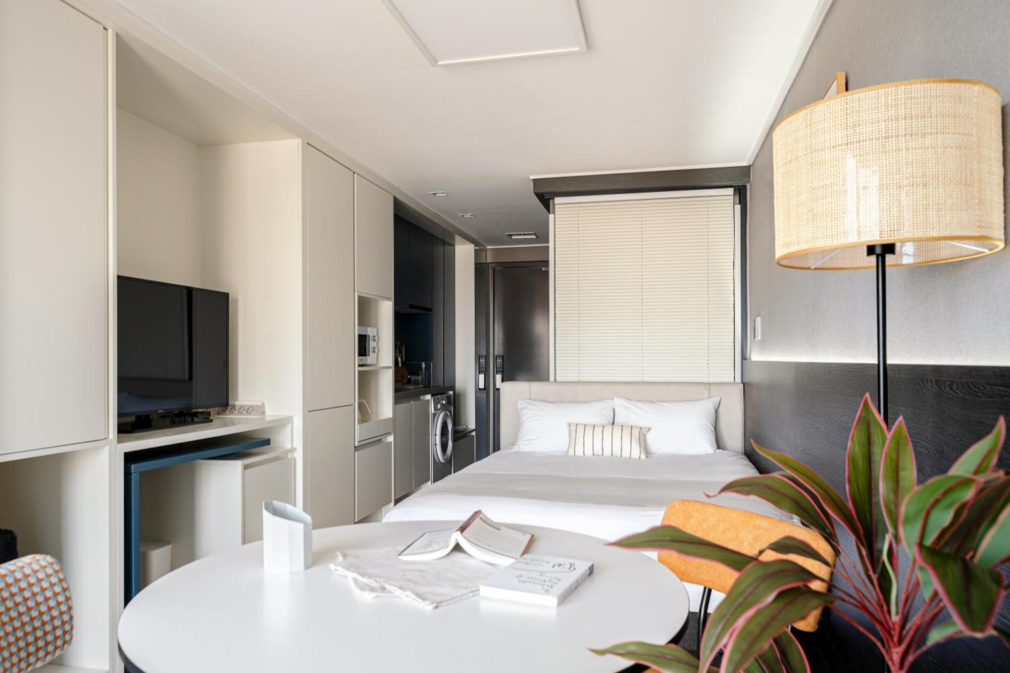 Urbanstay Sokcho Beach Ab Экстерьер фото