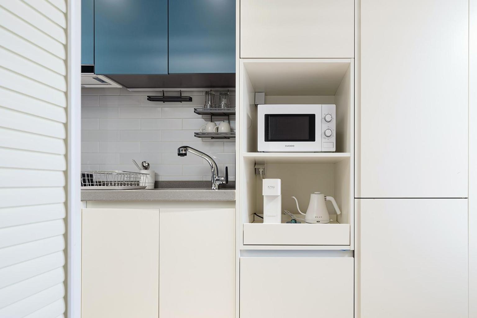 Urbanstay Sokcho Beach Ab Экстерьер фото