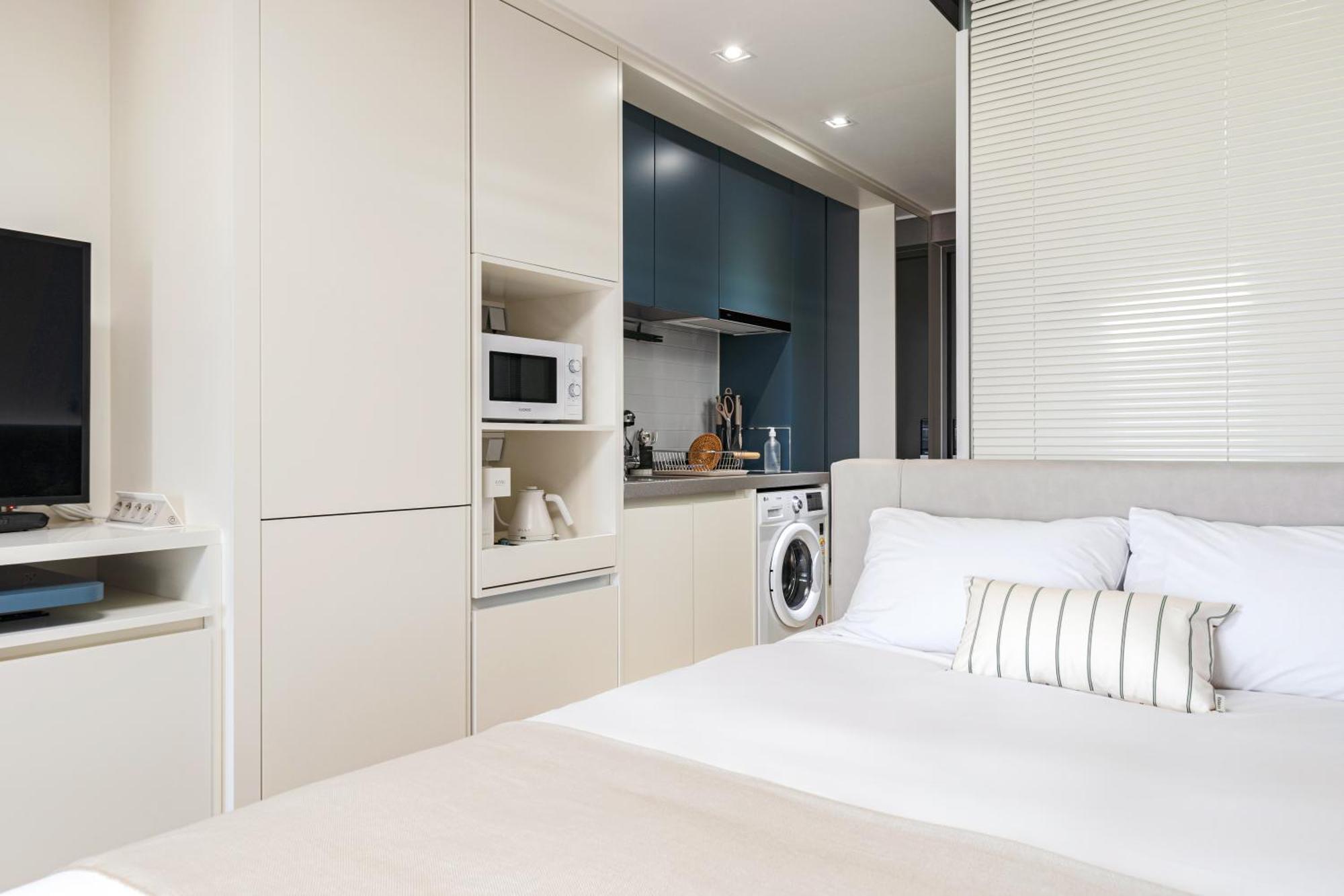 Urbanstay Sokcho Beach Ab Экстерьер фото