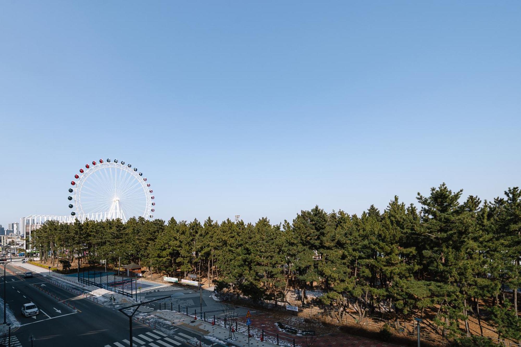 Urbanstay Sokcho Beach Ab Номер фото