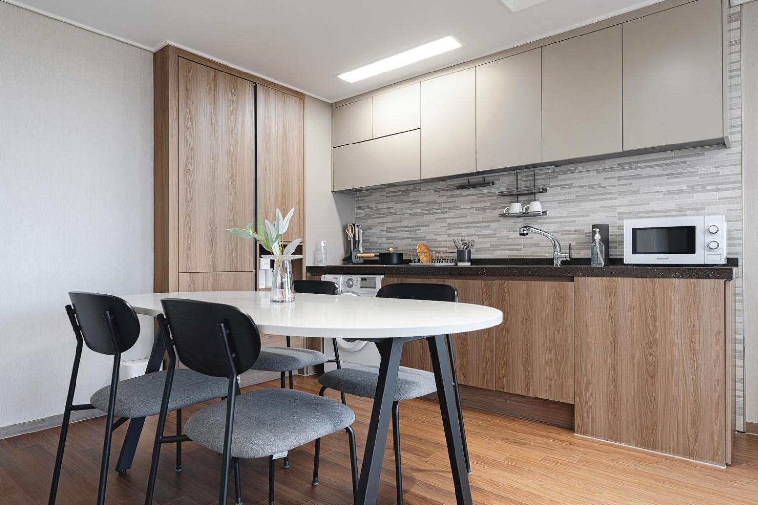 Urbanstay Sokcho Beach Ab Экстерьер фото